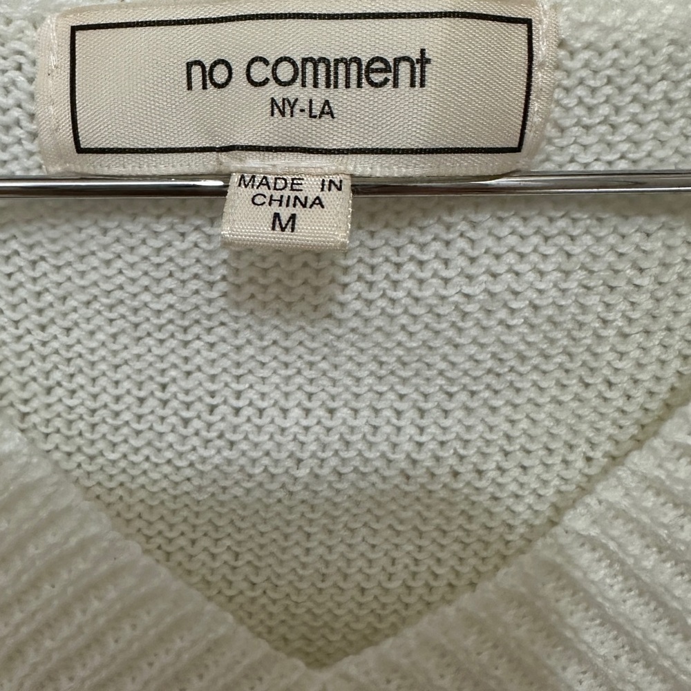 224 No Comment | NWOT Cable Knit Cropped Sweater Vest (Size M) - 3/$15 - Picture 3 of 10